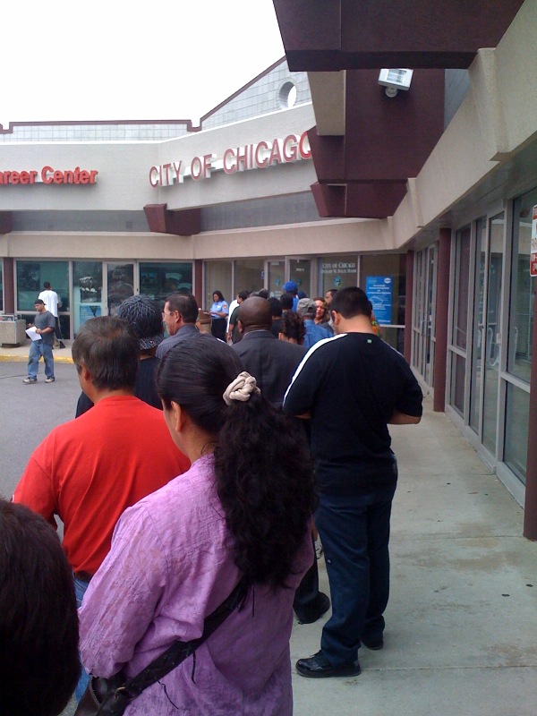photo2 Drivers brave very long lines to purchase city stickers in 2009